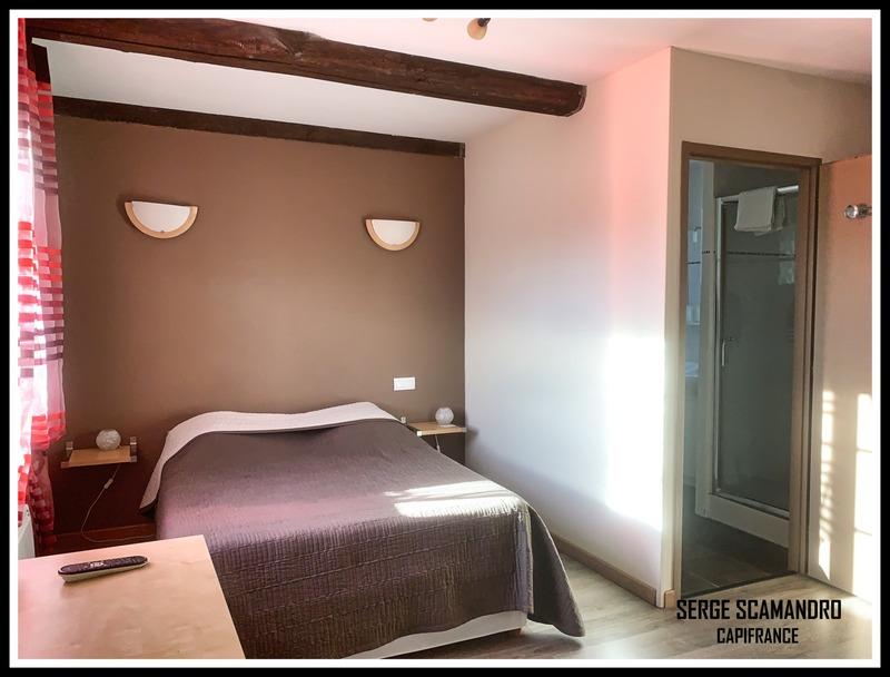 Maison - 216 m² - 7 pièces