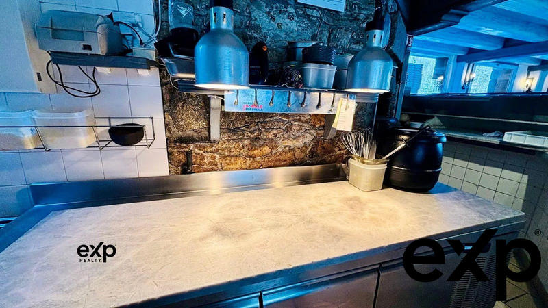 Fonds de commerce - 230 m²