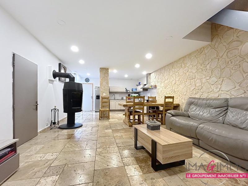 Appartement - 104 m² - 5 pièces