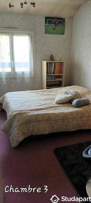 Chambre - 9 m² - 1 pièce