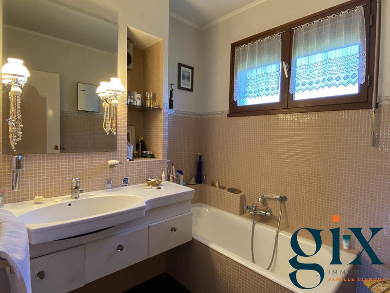 Maison - 131 m² - 6 pièces