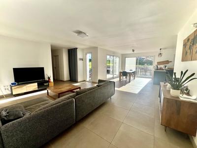 Villa - 109 m² - 4 pièces
