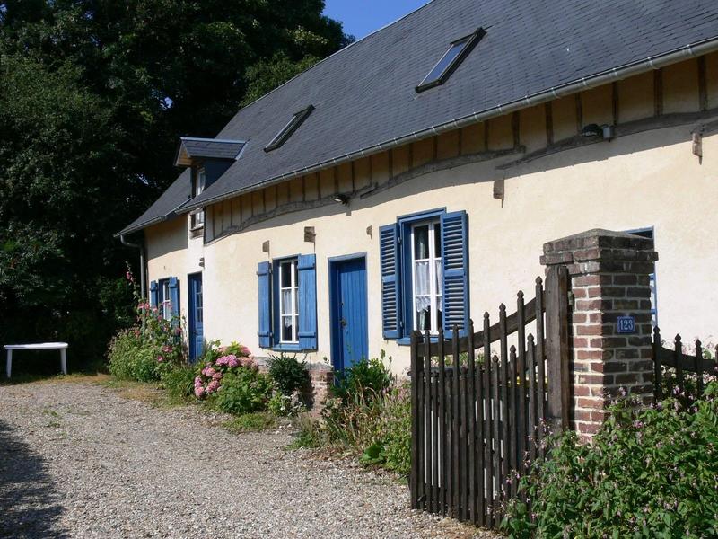 Maison - 285 m² - 14 pièces