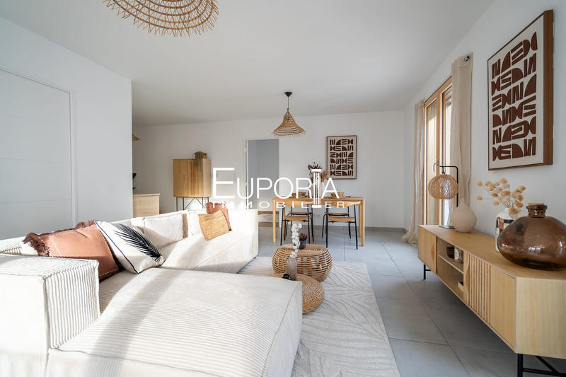 Appartement - 91 m² - 4 pièces