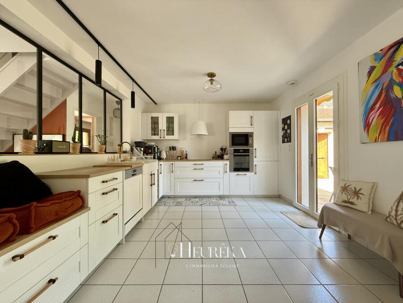 Maison - 150 m² - 7 pièces