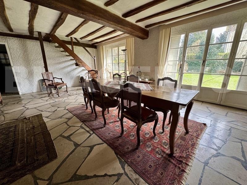 Longère - 262 m² - 6 pièces