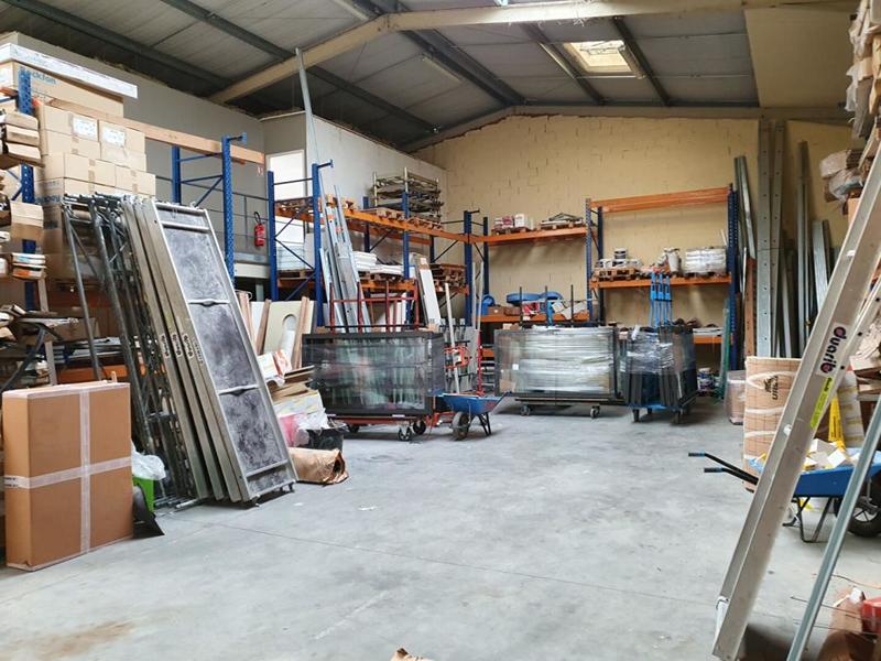 Local d'activité / Entrepôt - 360 m²