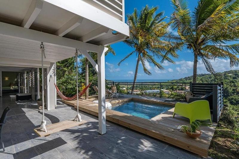 Maison - 277 m² - 8 pièces