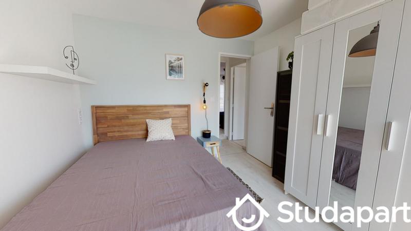 Chambre - 9 m² - 1 pièce