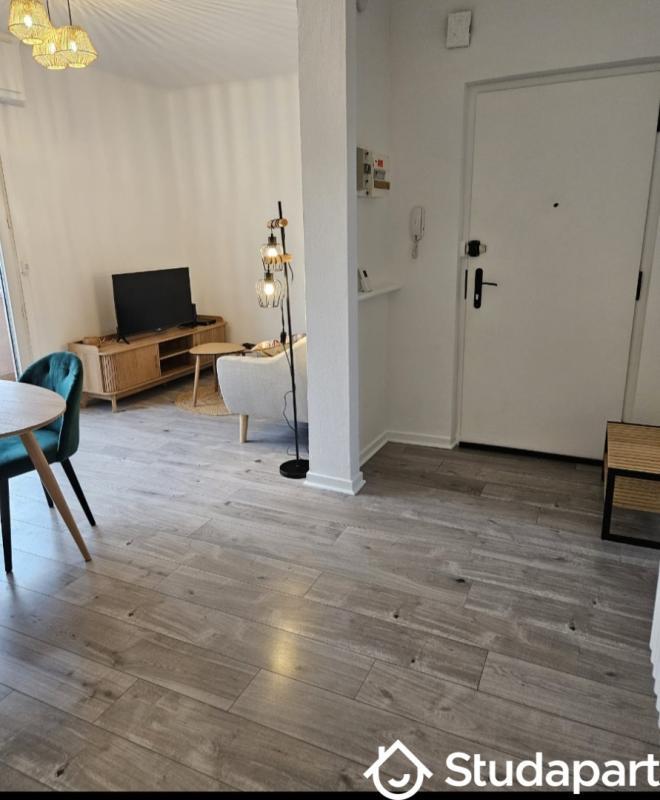 Appartement - 70 m² - 4 pièces