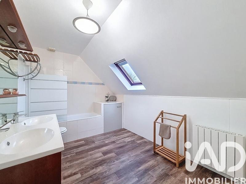 Maison - 144 m² - 5 pièces