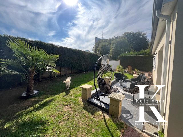 Maison - 147 m² - 6 pièces