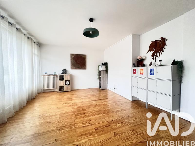 Appartement - 82 m² - 3 pièces