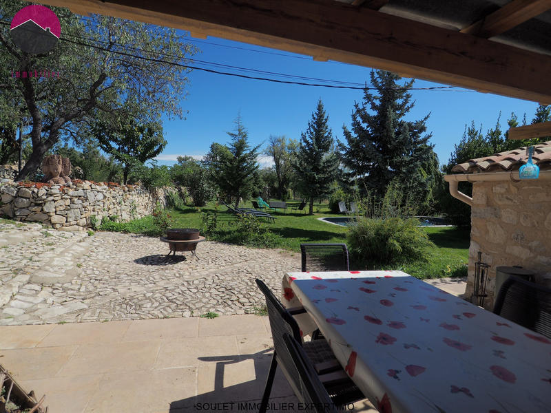 Propriété - 160 m² - 7 pièces