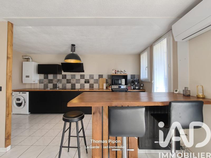 Appartement - 77 m² - 4 pièces