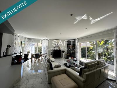 Maison - 110 m² - 4 pièces