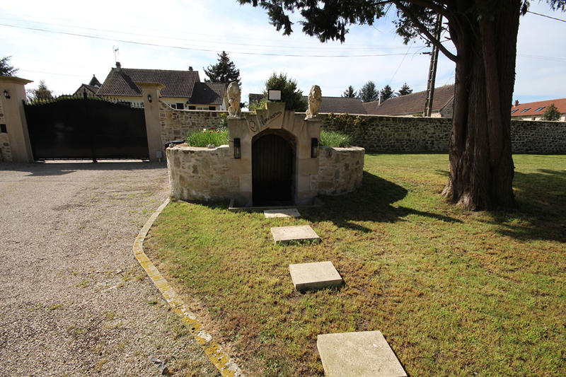 Maison - 204 m² - 5 pièces