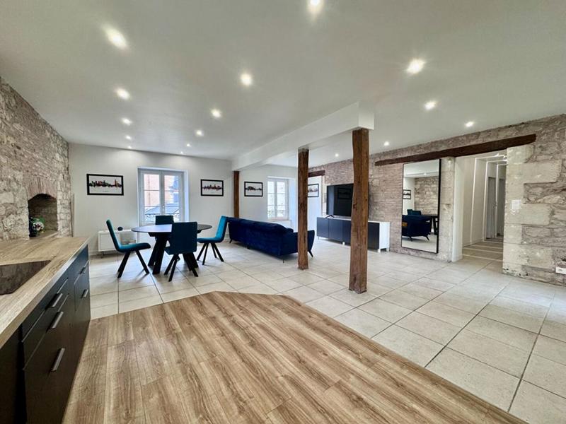 Appartement - 118 m² - 3 pièces