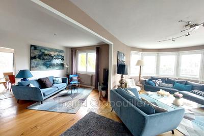 Villa - 250 m² - 9 pièces