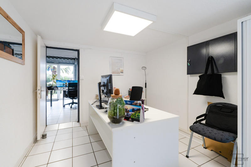 Local commercial - 47 m² - 2 pièces