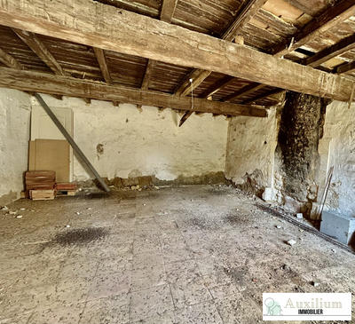 Maison ancienne - 130 m² - 3 pièces