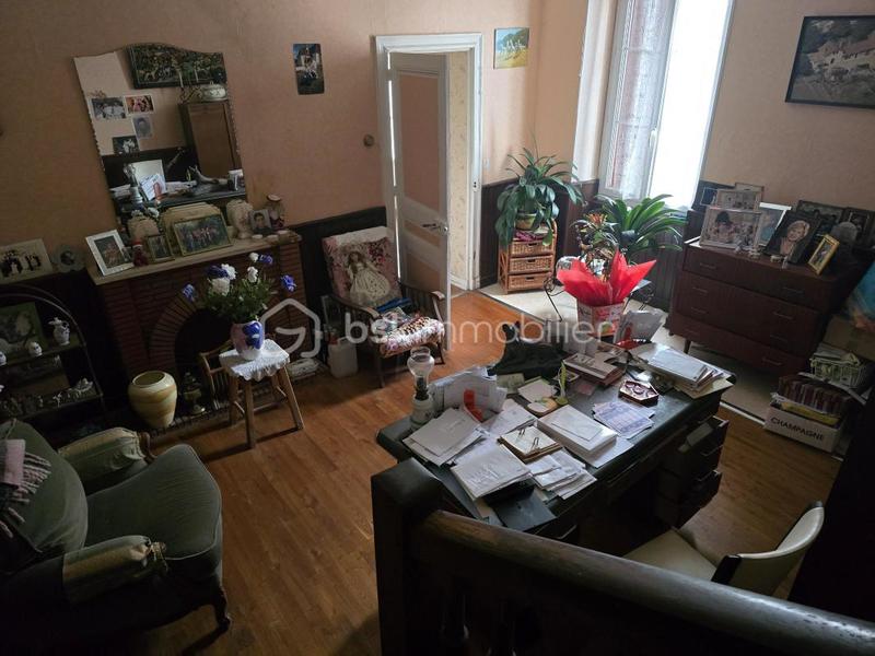 Maison ancienne - 220 m² - 9 pièces