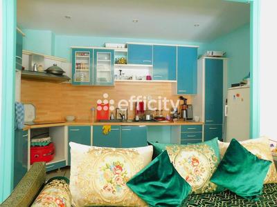 Immeuble - 224 m² - 6 pièces