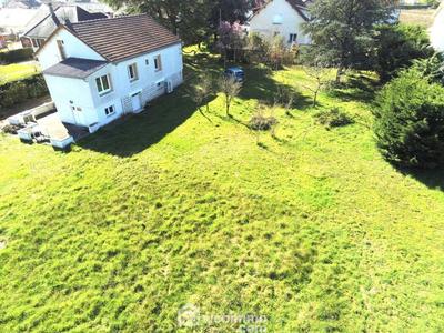 Maison - 181 m² - 9 pièces