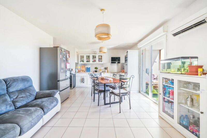 Appartement - 64 m² - 3 pièces