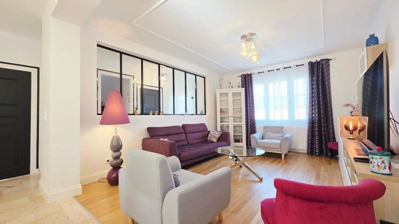 Maison - 144 m² - 6 pièces