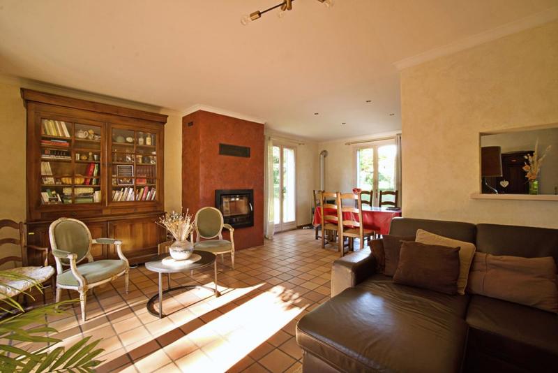 Maison - 121 m² - 5 pièces