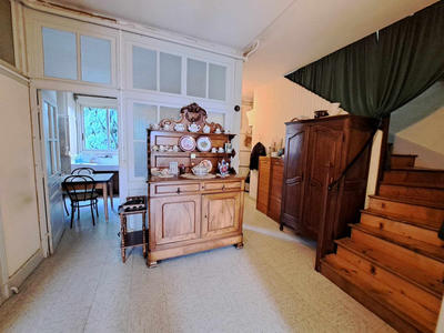 Maison - 208 m² - 8 pièces