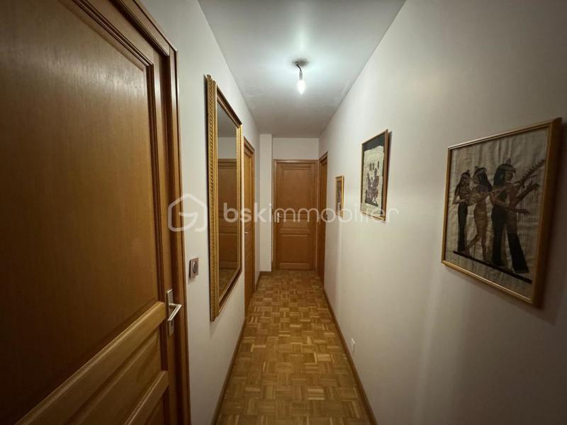 Maison - 145 m² - 6 pièces