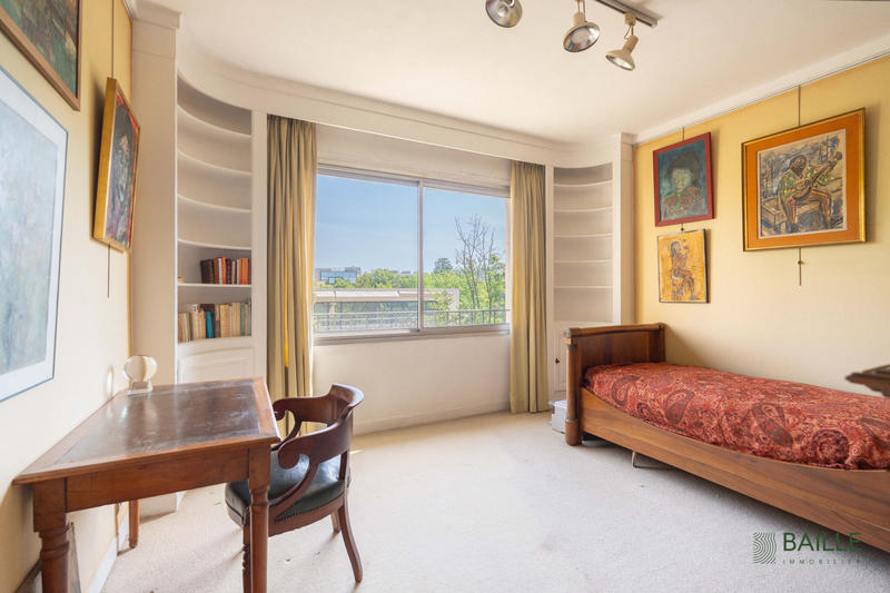 Appartement - 194 m² - 7 pièces