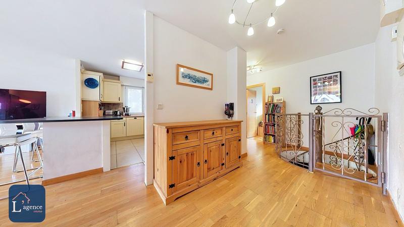 Appartement - 114 m² - 5 pièces