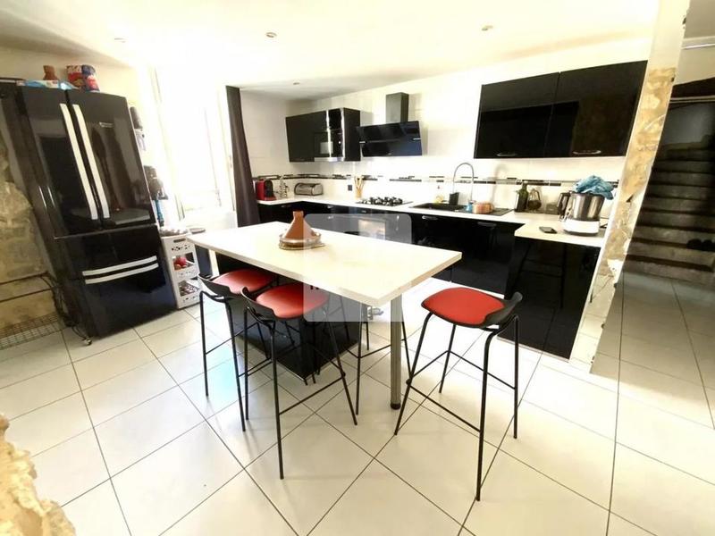 Appartement - 115 m² - 4 pièces