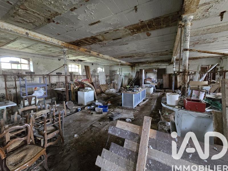 Maison - 300 m² - 10 pièces