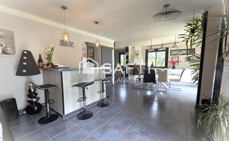 Maison - 153 m² - 5 pièces