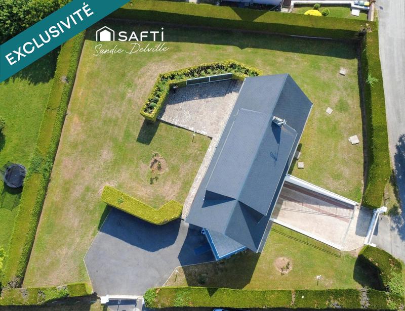 Maison - 195 m² - 6 pièces