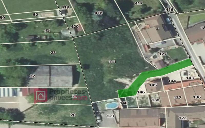 Terrain constructible - 1 272 m²