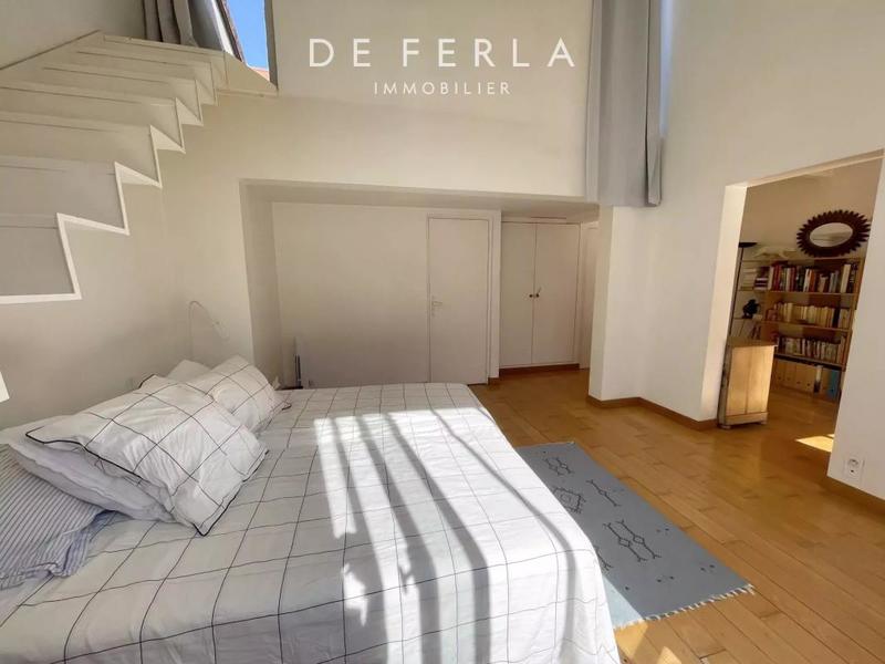 Maison - 183 m² - 7 pièces