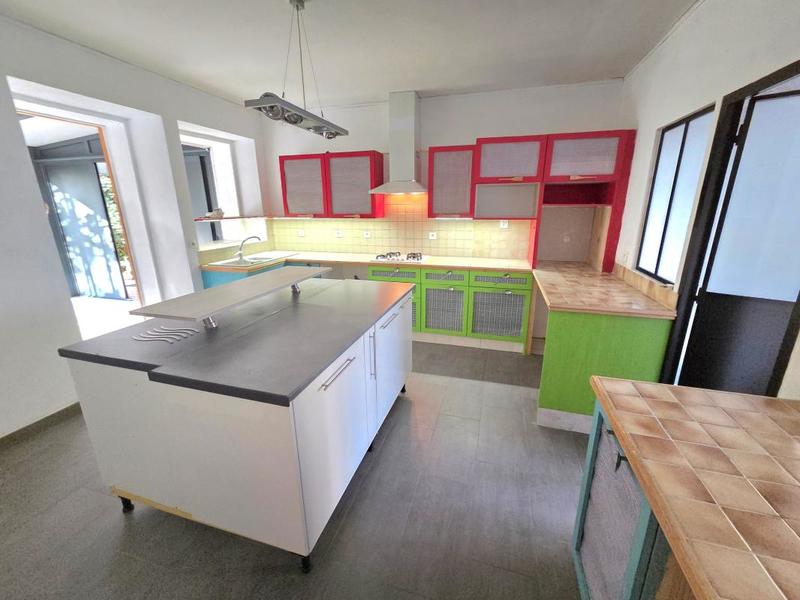 Maison en pierre - 159 m² - 6 pièces