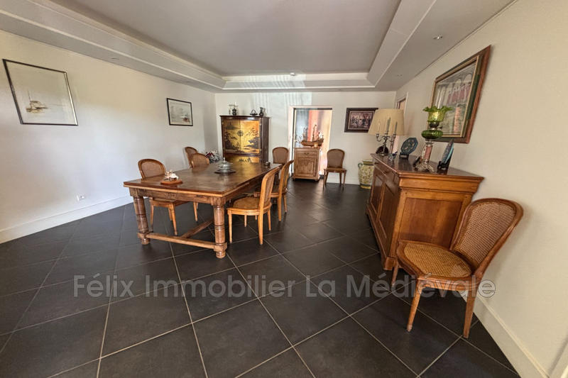 Maison chambre d'hôtes - 380 m² - 10 pièces