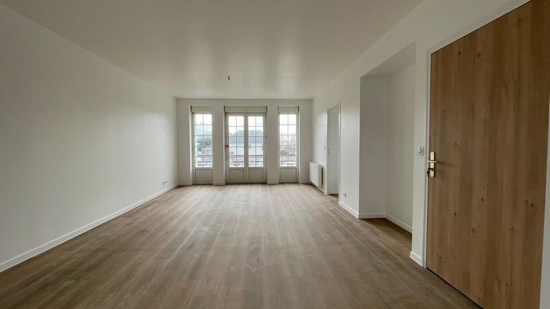 Appartement - 100 m² - 5 pièces