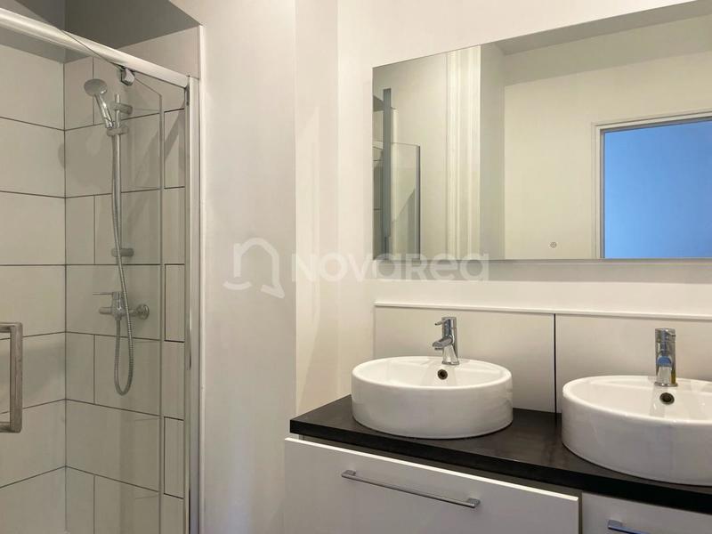 Appartement - 85 m² - 3 pièces