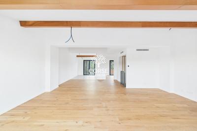 Duplex - 110 m² - 4 pièces