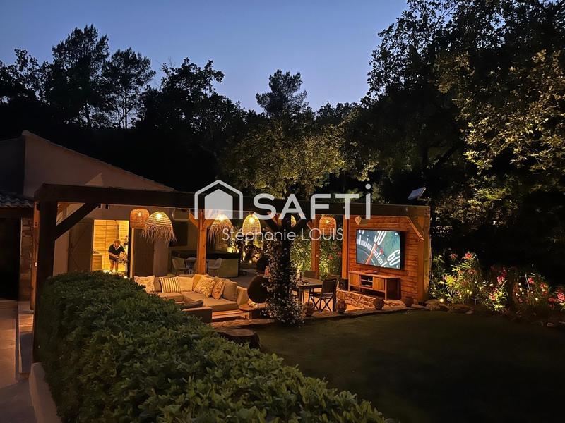 Maison - 160 m² - 6 pièces