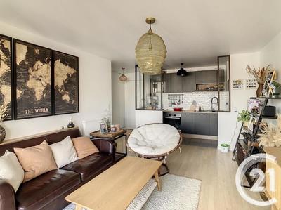 Appartement - 60 m² - 3 pièces