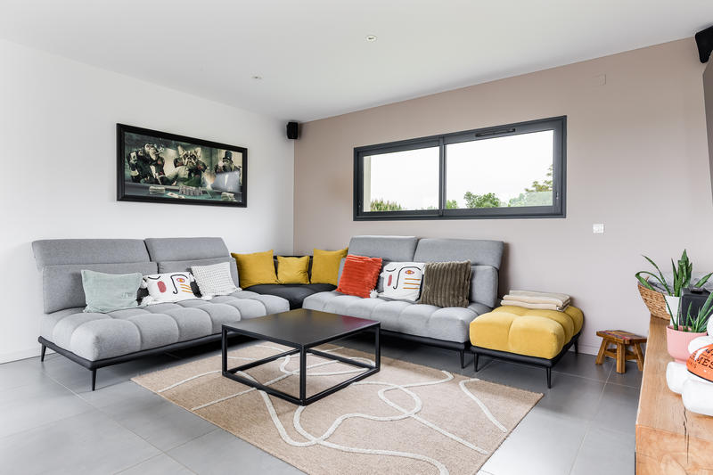 Maison - 230 m² - 7 pièces