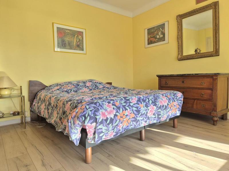 Appartement - 140 m² - 4 pièces